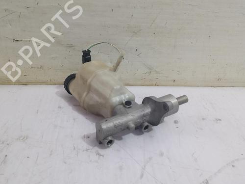 Used Brake master cylinder Brake master cylinder PEUGEOT 508 SW I (8E_) 2.0 HDi (163 hp) 31560897 31560897