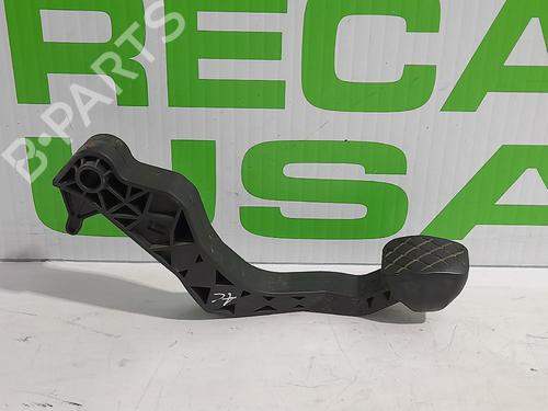 Used Clutch pedal Clutch pedal SEAT IBIZA III (6L1) 1.4 TDI (70 hp) 31542388 31542388