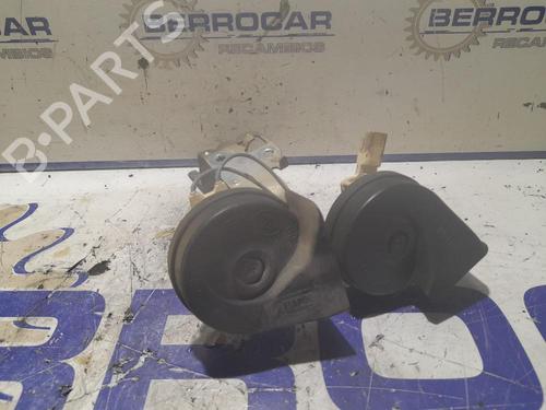 toeter-ford-b-max-jk-2012-31539764 main image