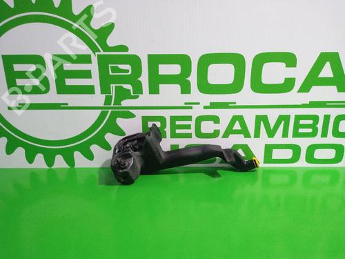 windscreen-washer-tank-opel-zafira-zafira-family-b-a05-2005-2006-2007-2008-2009-2010-2011-2012-2013-2014-2015-2016-2017-2018-2019-31543068 main image