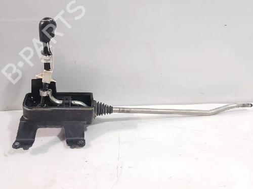 Used Gear lever OPEL CORSA D (S07) 1.3 CDTI (L08, L68) (75 hp) 31565831