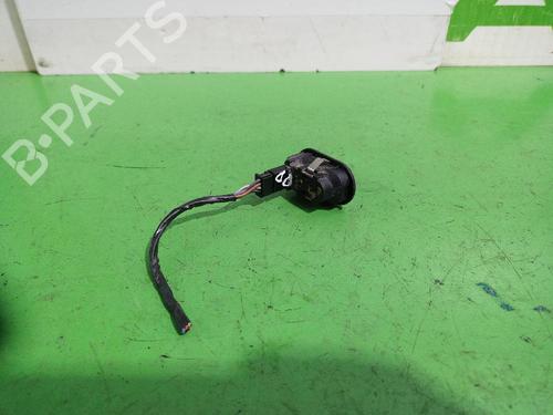 Right front window switch OPEL ZAFIRA A MPV (T98) 2.0 DI 16V (F75) | BP31552774I26 - Image 2