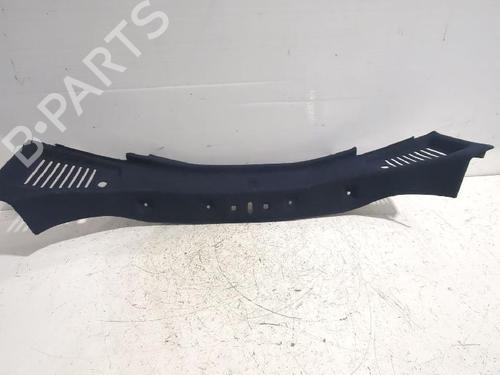 Used Tailgate trim Tailgate trim LANCIA MUSA (350_) 1.4 (350.AXF1A) (78 hp) 32657815 32657815