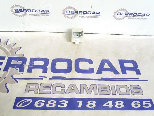 Commande Confort TOYOTA AVENSIS (_T25_) 1.8 VVT-i (ZZT251_, ZZT251R) (129 hp) 31677707