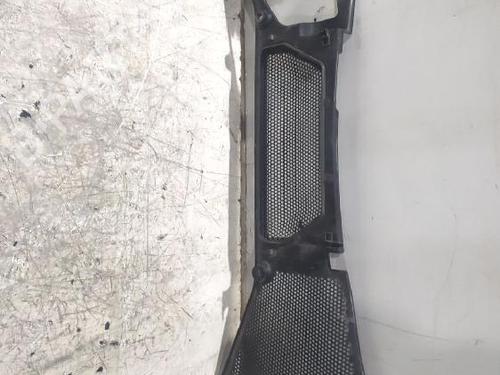 Windlauf für VW PHAETON (3D1, 3D2, 3D3, 3D4, 3D6, 3D7, 3D8, 3D9) 3.0 V6 TDI 4motion (240 hp) 31567620