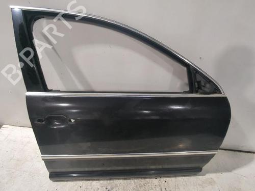 Used Right front door VW PHAETON (3D1, 3D2, 3D3, 3D4, 3D6, 3D7, 3D8, 3D9) 3.0 V6 TDI 4motion (240 hp) 31567370