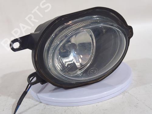 Used Right front fog light Right front fog light 39492567 39492567