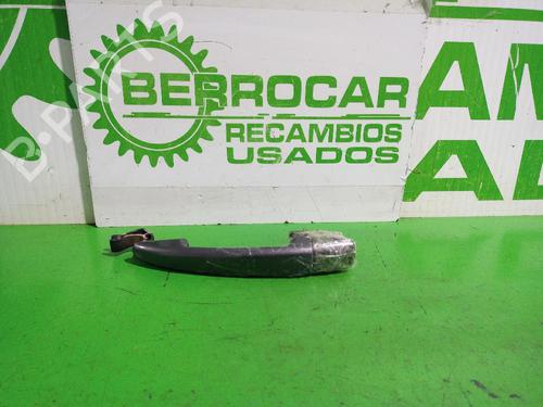 front-right-exterior-door-handle-peugeot-2008-i-cu_-2013-31676872 main image