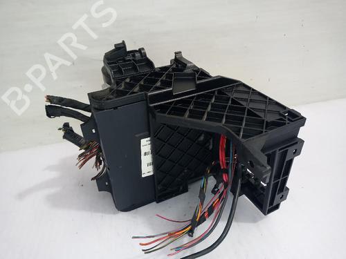 Fuse box SEAT TOLEDO III (5P2) 2.0 TDI 16V | BP31557928E1 - Image 2