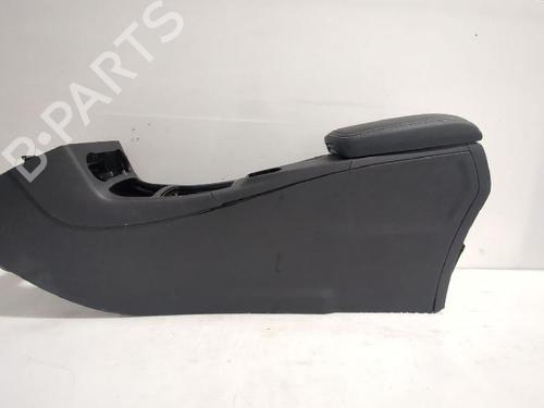 Mittelkonsole MERCEDES-BENZ B-CLASS Sports Tourer (W246, W242) B 180 CDI / d (246.212) (109 hp) 31567549