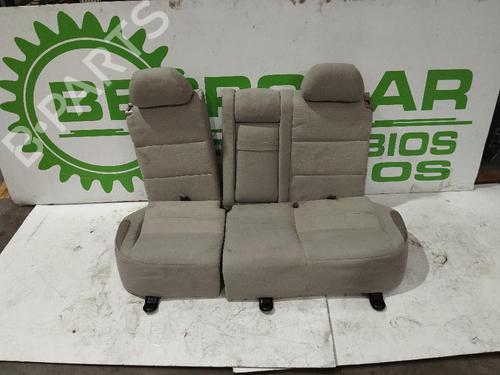 Sæde Bagtil Sæde Bagtil VOLVO S40 I (644) 1.6 (109 hp) 31545802 31545802