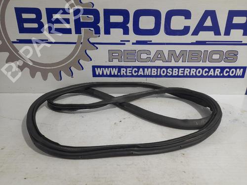 Gummiliste Gummiliste PEUGEOT EXPERT Van (V_) 1.6 BlueHDi 95 (95 hp) 31541591 31541591