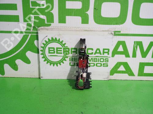 front-right-exterior-door-handle-renault-megane-ii-coupe-cabriolet-em01_-2003-2004-2005-2006-2007-2008-2009-2010-31552354 main image