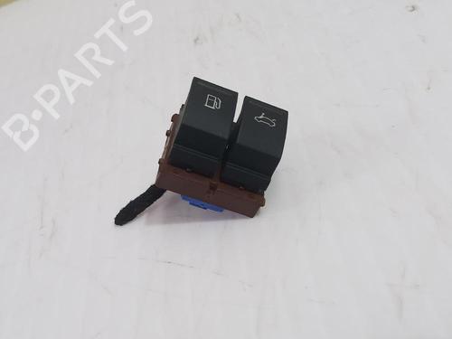Right rear window switch VW PASSAT B6 (3C2) 2.0 TDI | BP31559336I28 - Image 2