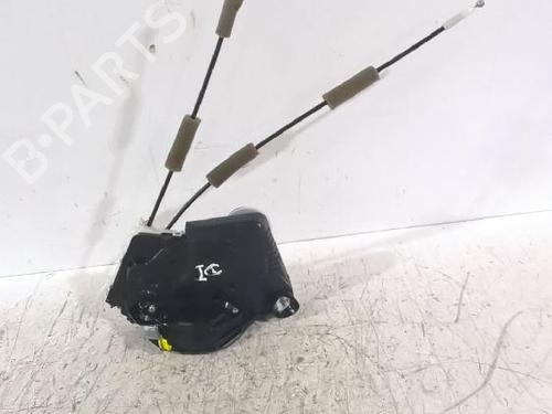 Used Front left lock TOYOTA YARIS (_P21_, _PA1_, _PH1_) 1.5 Hybrid (MXPH11) (92 hp) 31567039