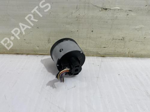 Headlight switch SKODA YETI (5L) 1.2 TSI | BP31560853I24 - Image 3