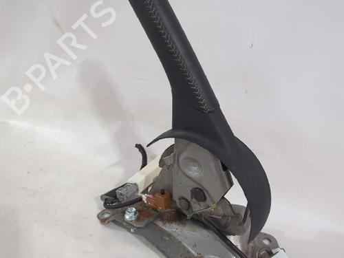 håndbremse håndbremse TOYOTA YARIS (_P13_) 1.5 (NSP131_) (112 hp) 33747237 33747237