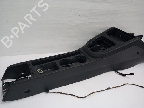 Consola central SEAT IBIZA V (KJ1, KJG) 1.0 TSI (95 hp) 31556616