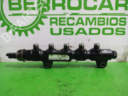 Used Injection rail Injection rail PEUGEOT 307 (3A/C) [2000-2012] 31676074 31676074