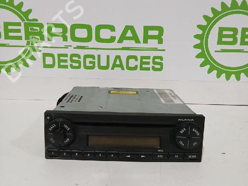 Used Radio Radio SEAT IBIZA III (6L1) 1.4 TDI (80 hp) 32463219 32463219