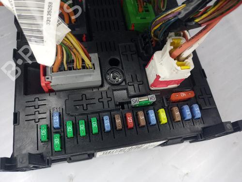 Used Fuse box PEUGEOT 3008 I MPV (0U_) 1.6 HDi (114 hp) 31555338