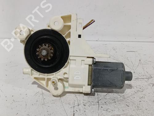 Used Right front window motor Right front window motor 38865465 38865465
