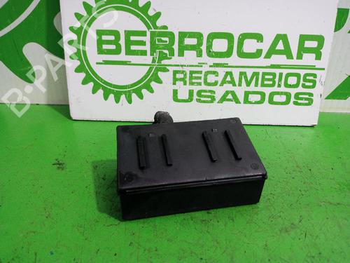 Used Fuse box Fuse box CITROËN C5 I Break (DE_) 2.0 HDi (DERHZB, DERHZE) (109 hp) 31547312 31547312