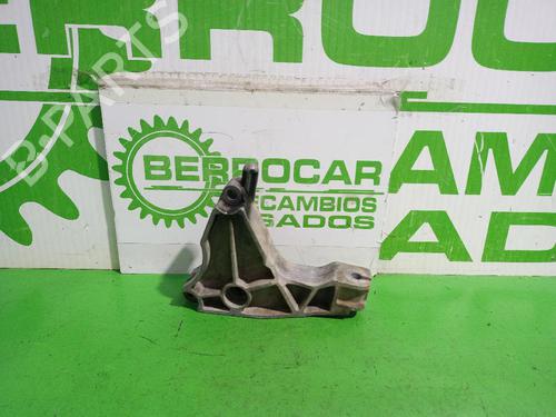 Used Engine mount OPEL ASTRA H Saloon (A04) 1.7 CDTi (L69) (101 hp) 31554211