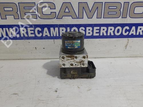 Used ABS pump HYUNDAI SANTA FÉ I (SM) 2.0 CRDi (113 hp) 31542145