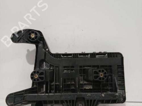 Used Support Support VW GOLF V (1K1) 2.0 TDI (140 hp) 33734835 33734835