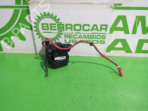 Used Fuse box RENAULT GRAND SCÉNIC III (JZ0/1_) 1.2 TCe (JZ16) (132 hp) 31550794