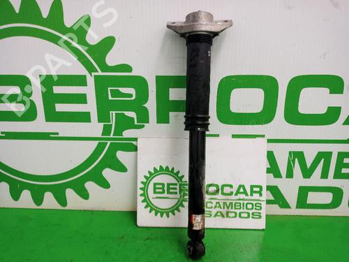 Used Right rear shock absorber NISSAN QASHQAI II (J11, J11_) 1.3 DIG-T (140 hp) 31548502
