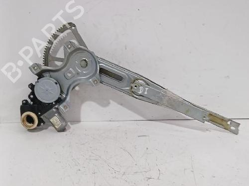 Used Front left window mechanism Front left window mechanism TOYOTA YARIS (_P13_) 1.5 (NSP131_) (112 hp) 33747064 33747064