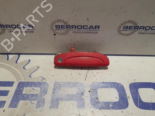 front-right-exterior-door-handle-hyundai-getz-tb-2001-2002-2003-2004-2005-2006-2007-2008-2009-2010-2011-31538997 main image