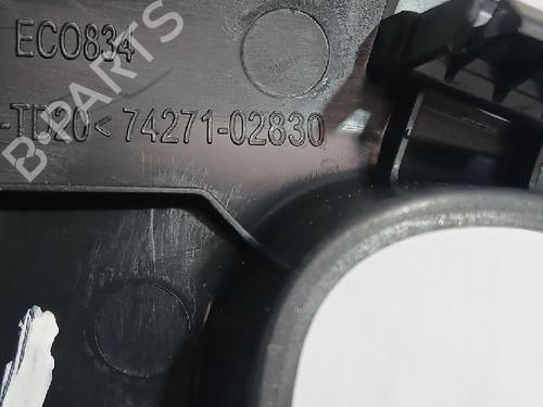 Right rear window switch TOYOTA COROLLA Estate (_E21_) 1.8 Hybrid (ZWE211W) | BP31562822I28 