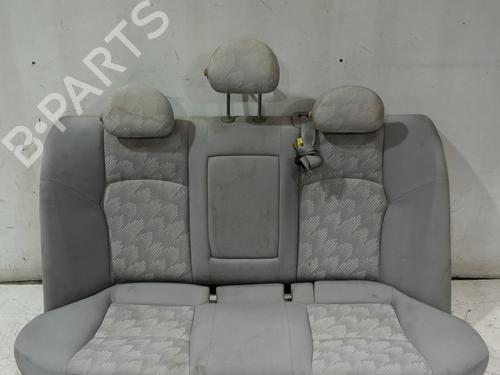 Asientos traseiros Asientos traseiros MERCEDES-BENZ C-CLASS (W203) C 200 Kompressor (203.045) (163 hp) 39802750 39802750