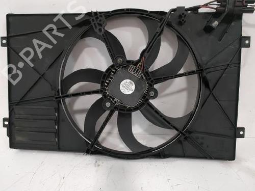 Used Radiator fan SEAT LEON (1P1) 1.9 TDI (105 hp) 31563494