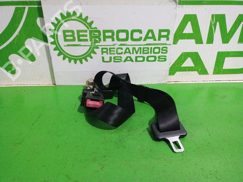 Used Seat buckle AUDI A4 B6 (8E2) 2.5 TDI (163 hp) 31553131