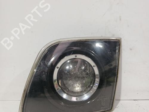 Używane Lampa tylna klapy bagażnika prawa Lampa tylna klapy bagażnika prawa 38863830 38863830