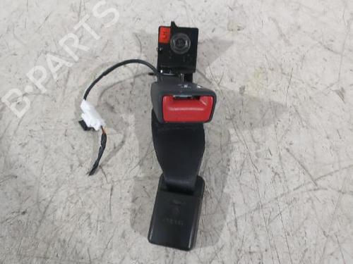 Used Seat buckle KIA STONIC (YB) 1.0 T-GDi (101 hp) 31567499