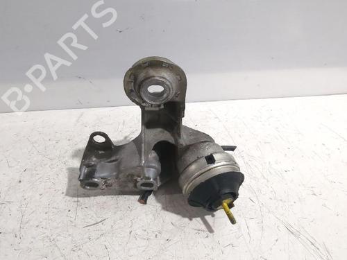 Used Engine mount Engine mount VW PASSAT B5.5 (3B3) 1.9 TDI (130 hp) 32464429 32464429