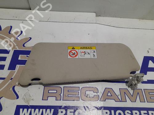 right-sun-visor-toyota-proace-van-mdz_-2016-31539894 main image