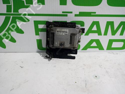 Used Engine control unit (ECU) RENAULT SCÉNIC II (JM0/1_) [2003-2010]  31674132