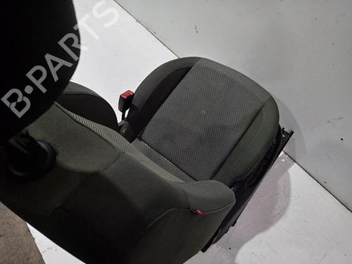 Right front seat SEAT TOLEDO III (5P2) 2.0 TDI 16V | BP31557920C16