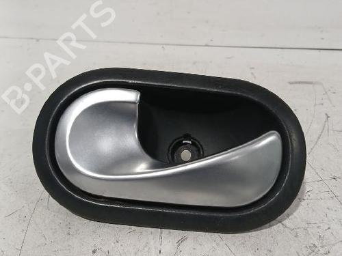 Used Front left interior door handle RENAULT MEGANE II (BM0/1_, CM0/1_) 1.9 dCi (BM0G, CM0G) (120 hp) 32465761