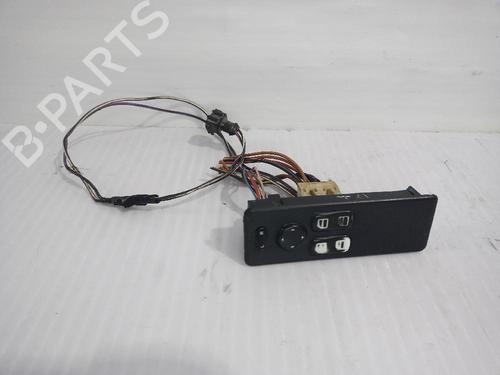 Left front window switch MERCEDES-BENZ VITO Van (W638) 112 CDI 2.2 (638.094) | BP31555382I27 