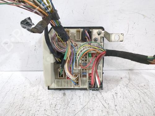 Used Fuse box Fuse box RENAULT MEGANE II (BM0/1_, CM0/1_) 1.5 dCi (BM1E, CM1E) (106 hp) 33746187 33746187