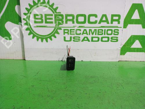 Used Headlight switch PEUGEOT 206 Saloon 1.4 (75 hp) 31554286