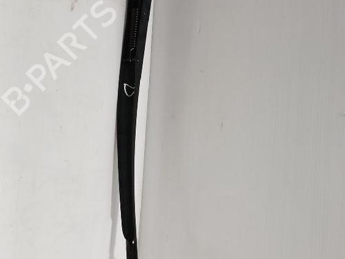 Used Front windshield wiper arm KIA CEED (CD) 1.0 T-GDI (120 hp) 31567880