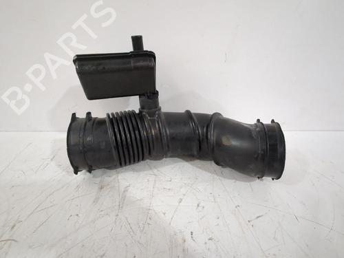 Used Pipe Pipe TOYOTA RAV 4 V (_A5_, _H5_) 2.0 (MXAA52) (175 hp) 31563910 31563910